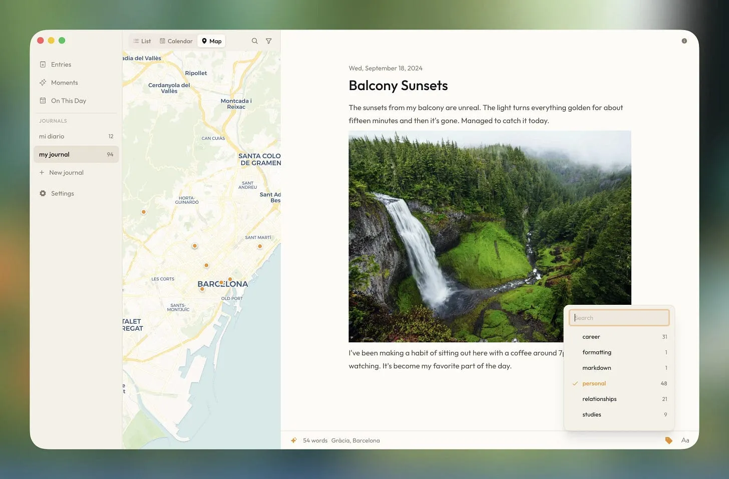 Customizable templates in Cozy — free writing, structured prompts, mood tracking, and photo entries